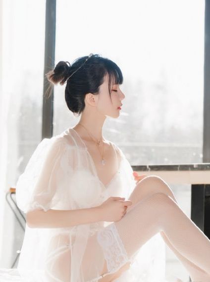 欧美明星休闲装街拍_BD高清欧美在线观看